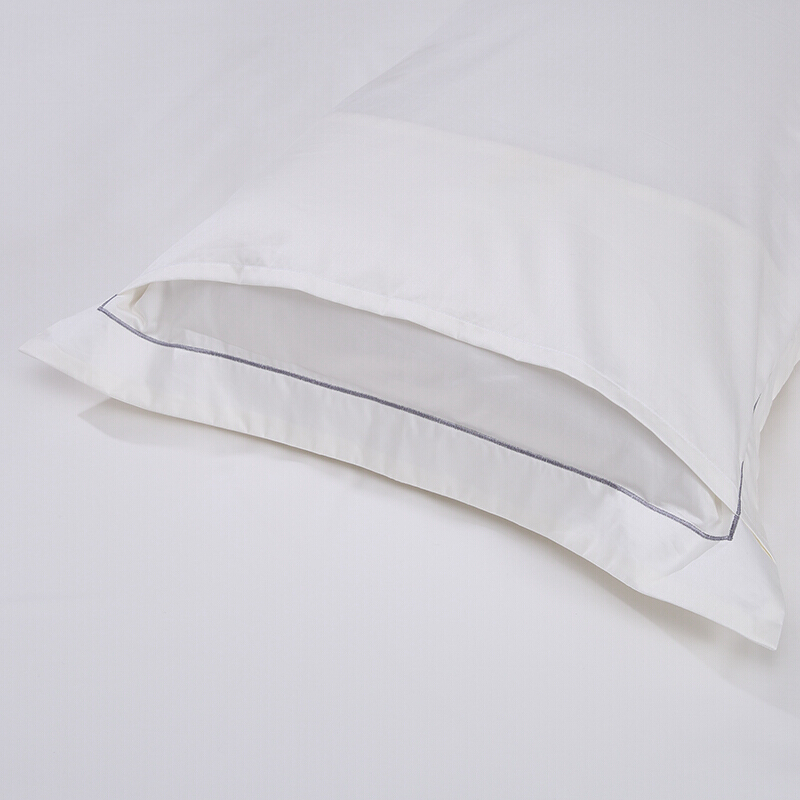 FUANNA Home Textiles HOTEL Series Bedding Set, 4 Pieces, 80S Count Cotton Sateen, Hotel Bedding, 230*229cm