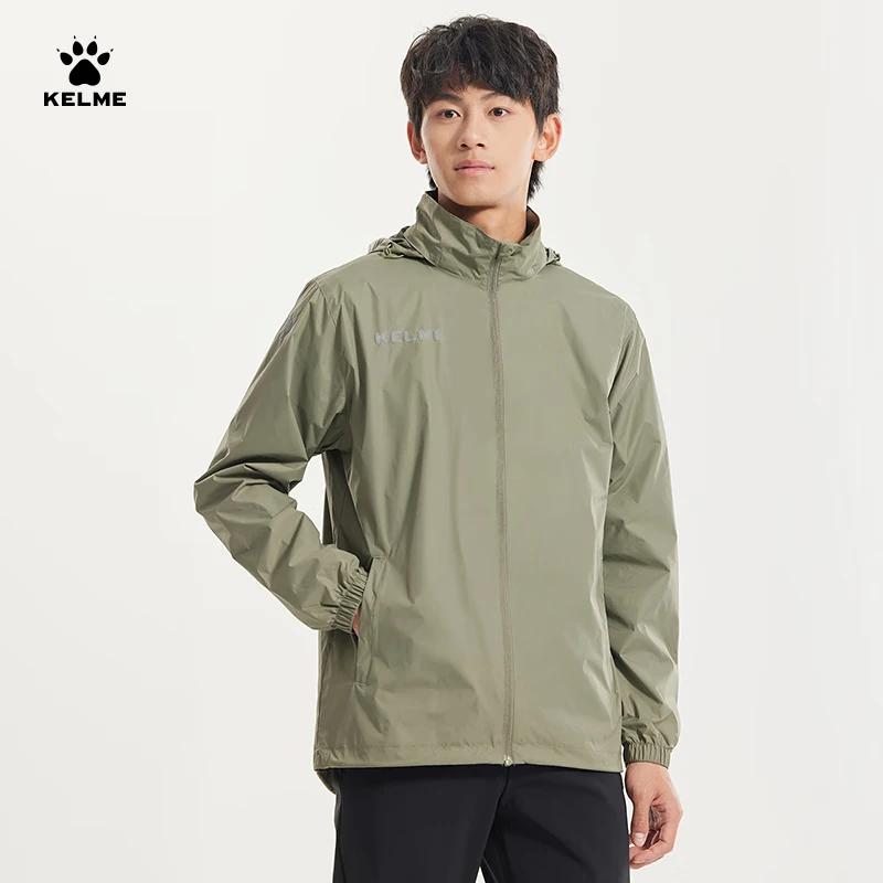 KELME Sports Jacket for Men, Windproof And Water-Resistant Coat, Hooded Football Training Jacket for Men And Women, Army Green, Size L