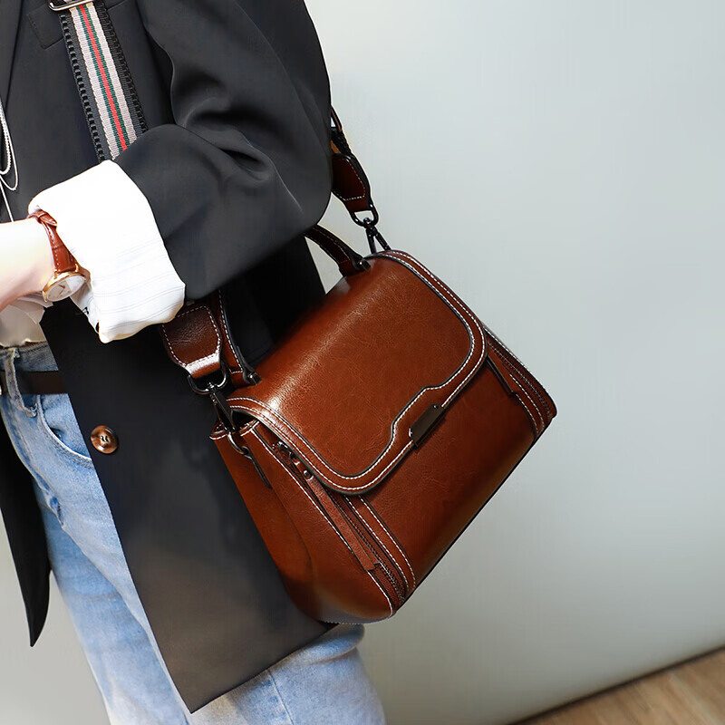 Viney Leather Handbag, Women's Shoulder Bag, Light Luxury Brand Crossbody Bag, Birthday And Mother's Day Gift for Mom, Practical